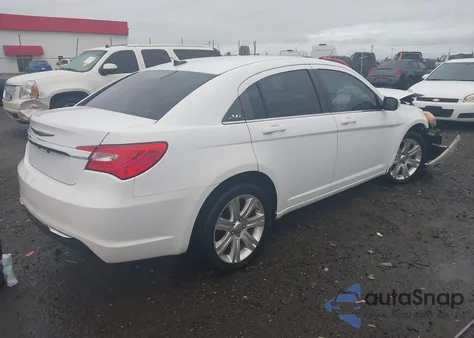 2013 Chrysler 200 Touring из США, поврежденный, VIN 1C3CCBBBXDN558305